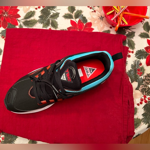 Puma TRC Blaze Tech - Picture 2 of 4